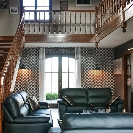 Holiday home 5 Bedroom Awesome In *